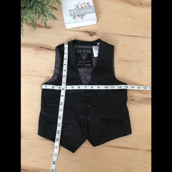 Guess boys vest - Picture 3 of 4